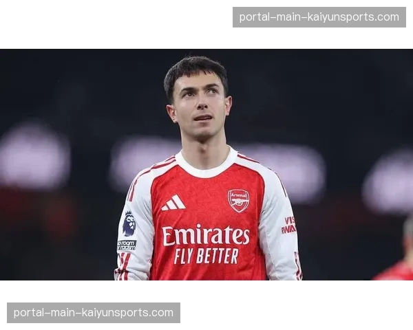 转会传闻:曼联、阿森纳均派出球探考察皇家社会中场苏维门迪 转会传闻:曼联、阿森纳均派出球探考察皇家社会中场苏维门迪