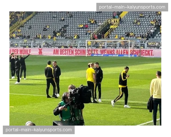 沃尔夫斯堡女足提前六轮夺得德甲女足联赛冠军