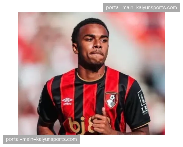 伯恩茅斯19岁小将克鲁皮处子赛季英超10球，追平26年前罗比·基恩纪录